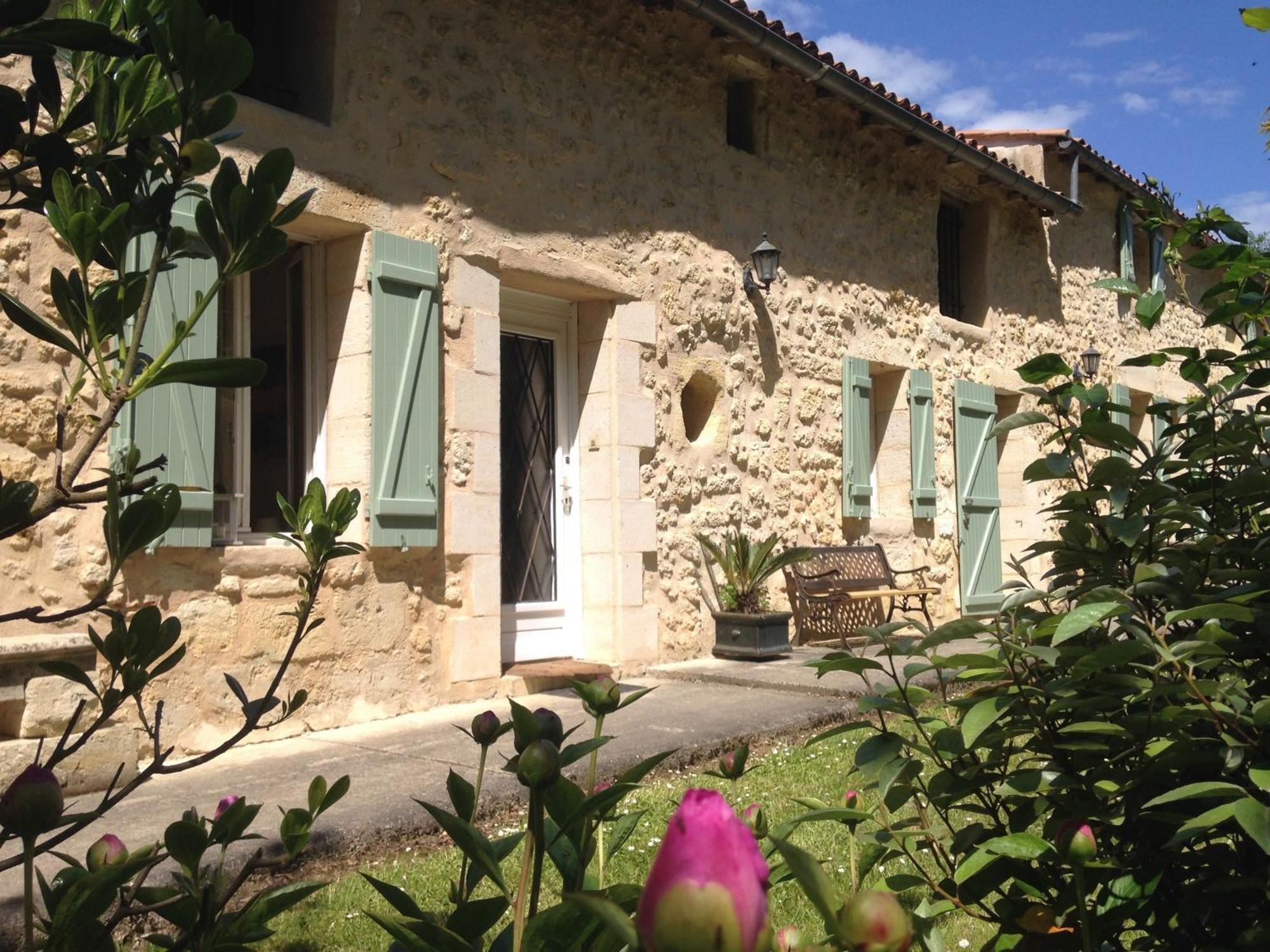 Gite La Maison De La Pimpine Lignan De Bordeaux Ngoại thất bức ảnh